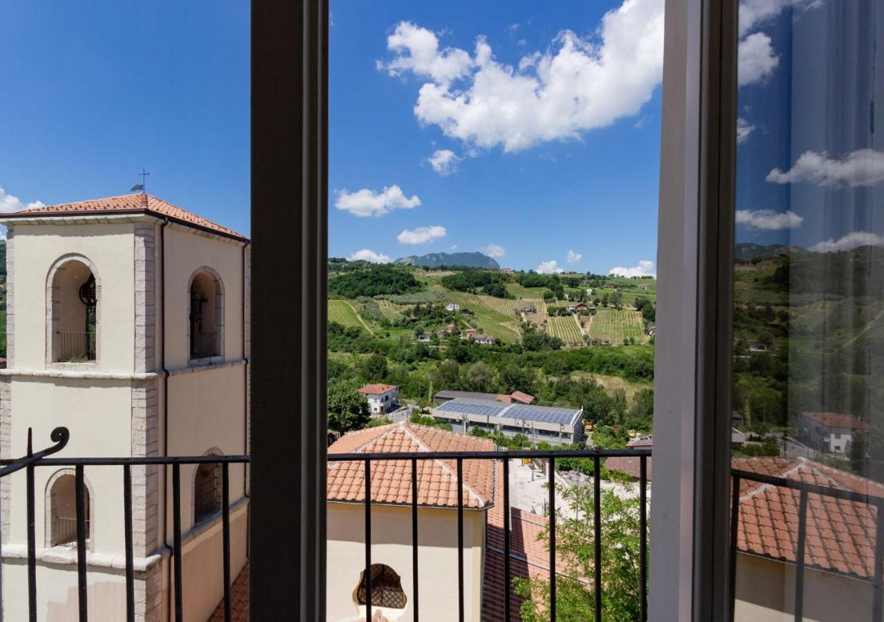 Апартаменты Palazzo Vittoli - Irpinia Castelfranci Экстерьер фото