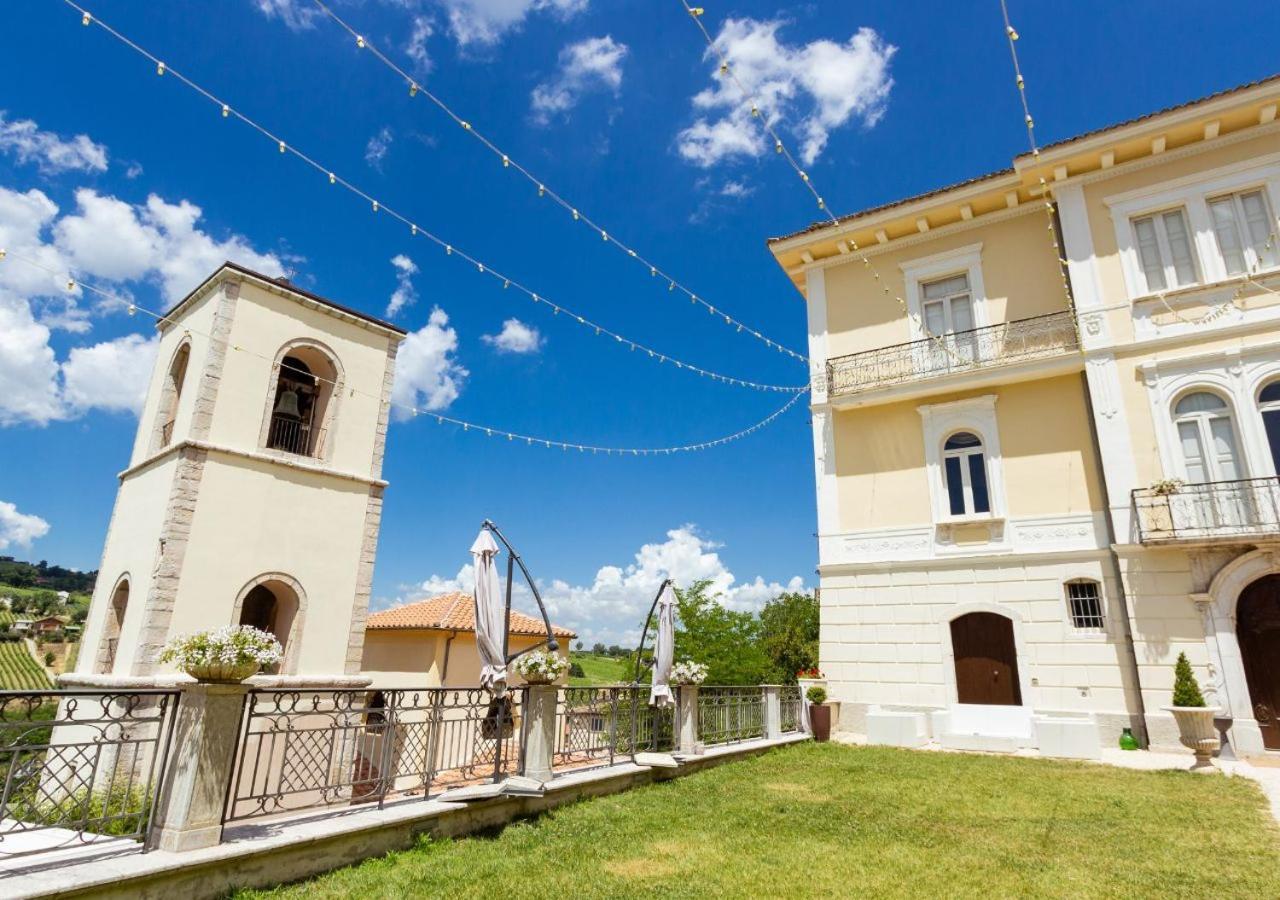 Апартаменты Palazzo Vittoli - Irpinia Castelfranci Экстерьер фото