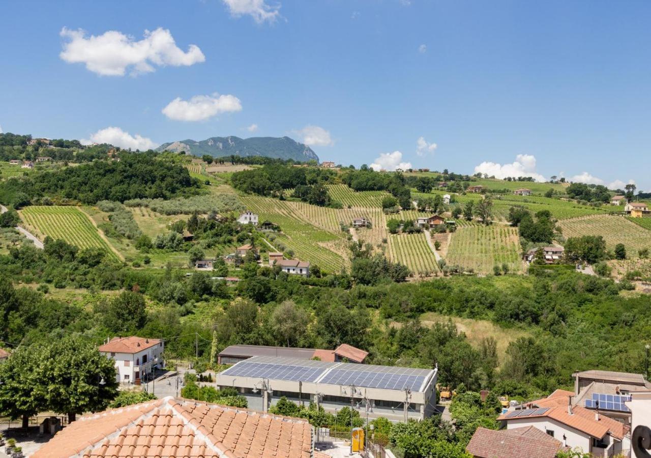 Апартаменты Palazzo Vittoli - Irpinia Castelfranci Экстерьер фото